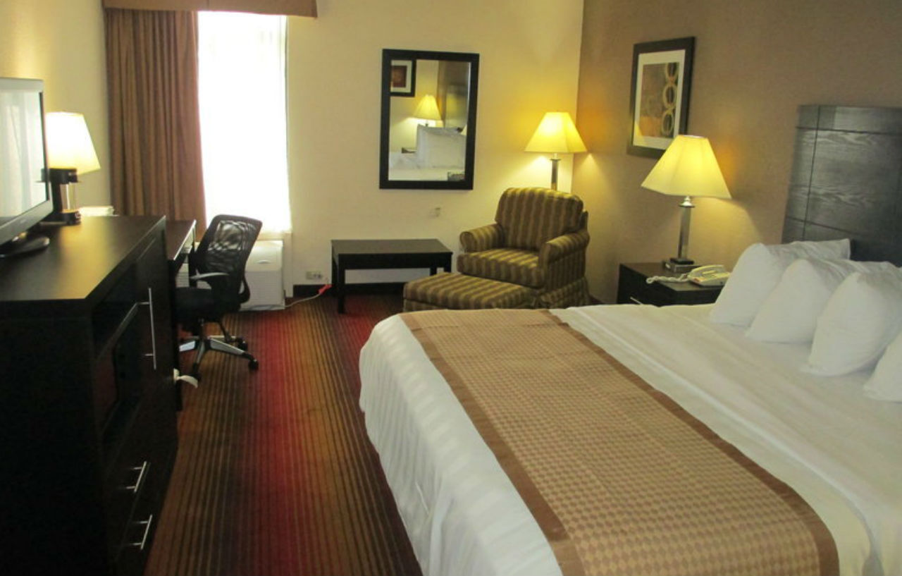 Best Western Hampton Coliseum Inn Ngoại thất bức ảnh